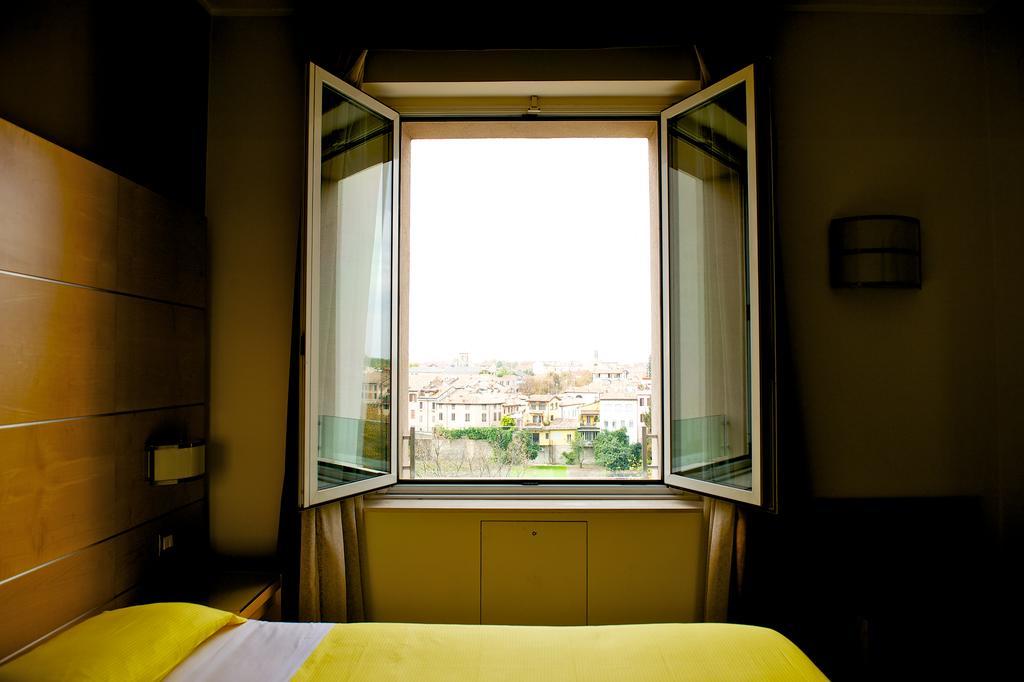 Ibis Styles Parma Toscanini Екстер'єр фото